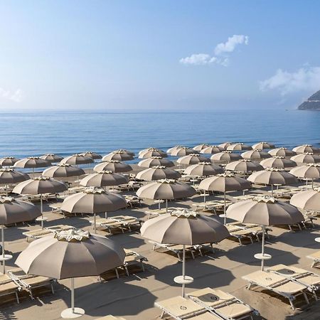 Grand Hotel Spiaggia Alassio Esterno foto