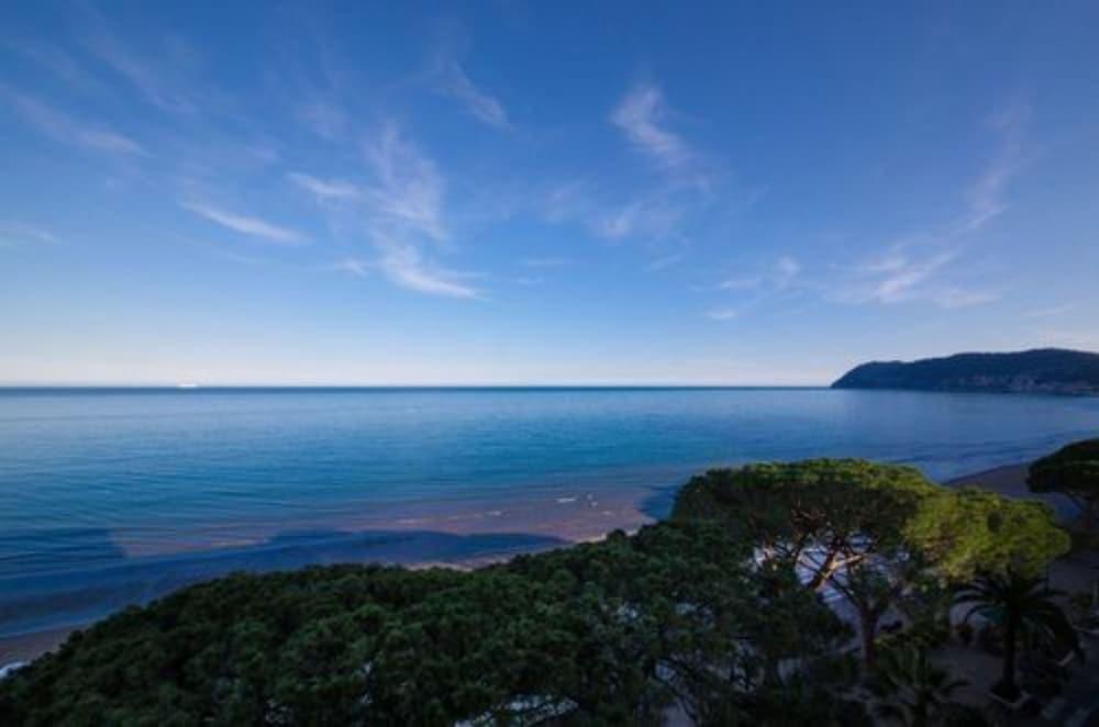 Grand Hotel Spiaggia Alassio Esterno foto