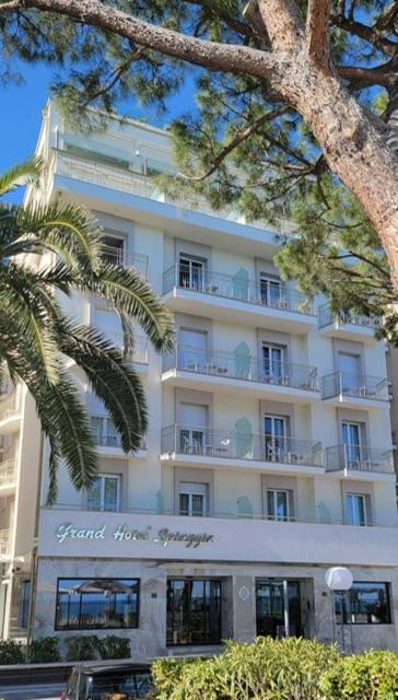 Grand Hotel Spiaggia Alassio Esterno foto