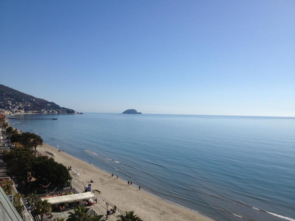 Grand Hotel Spiaggia Alassio Esterno foto
