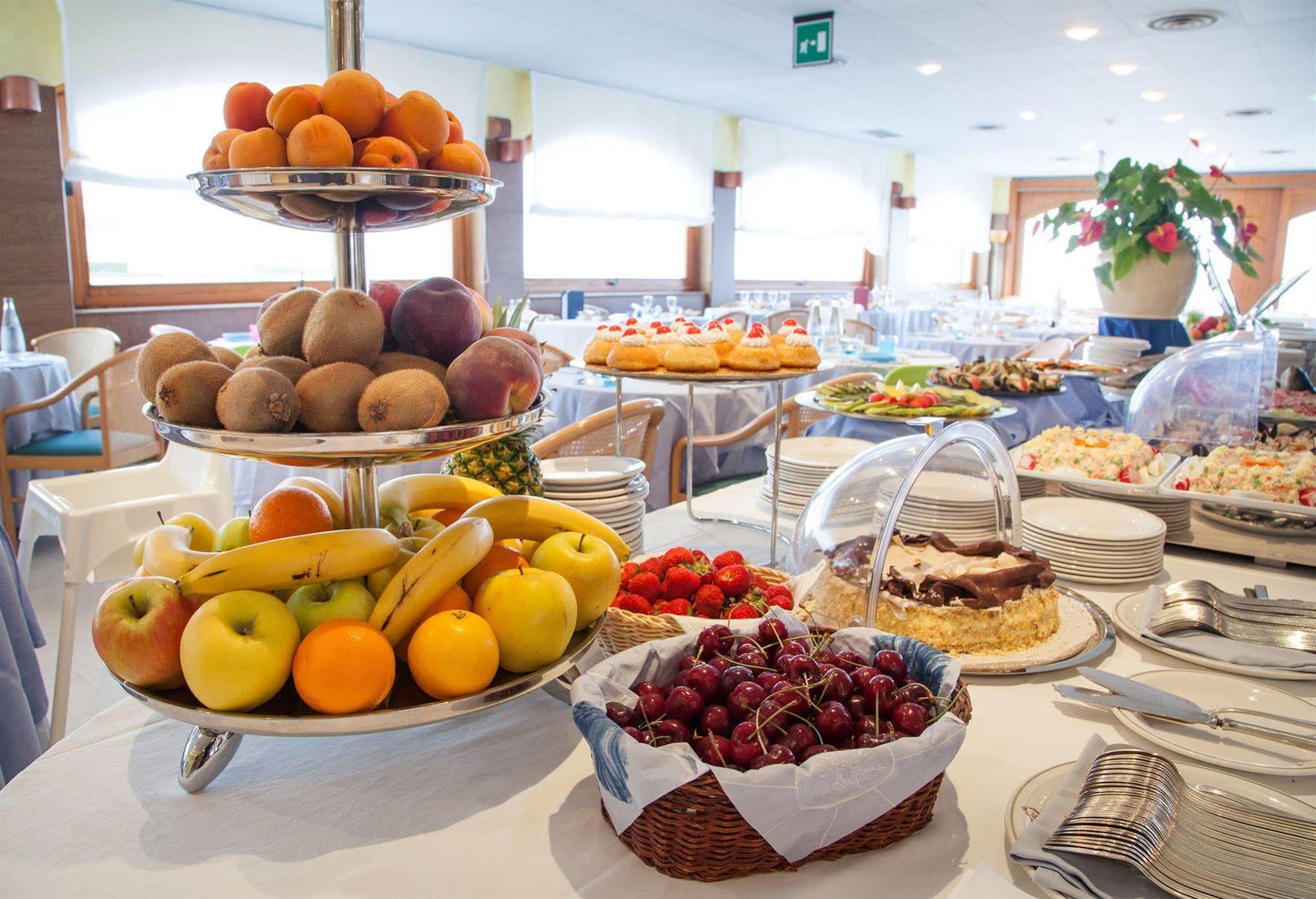 Grand Hotel Spiaggia Alassio Esterno foto